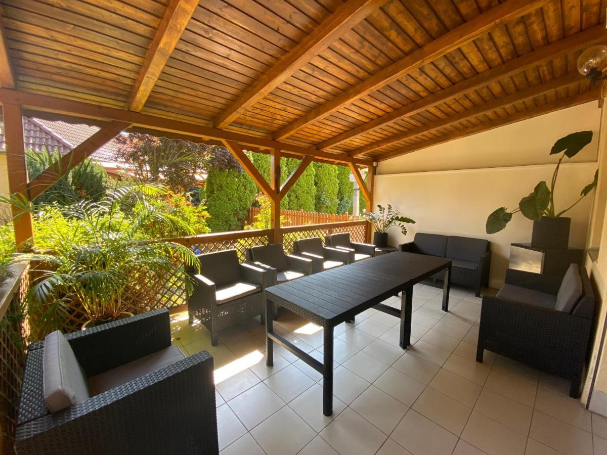Veronika Lux Apartman Hajdúszoboszló المظهر الخارجي الصورة